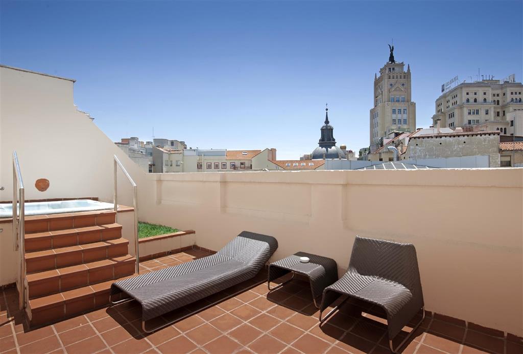 Catalonia Gran Via Hotel 4*